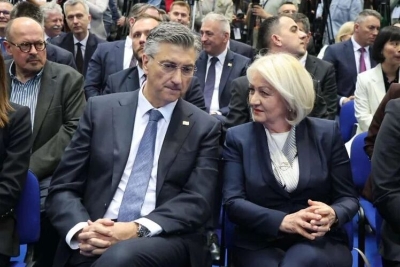 Krišto i Plenković potpisuju ugovor između BiH i Hrvatske o graničnim prelazima