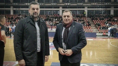 Od "sendviča na drvetu" do "bagera": Kako je Konaković mijenjao odnos prema Dodiku i tumačenje njegovih ciljeva