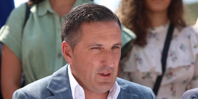 Šćepan Polje: Pronađen pištolj i municija u vozilu koje koristi Nedeljko Elek, uhapšen bh. državljanin