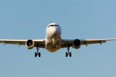PROCURILI DETALJI: Kontrolor leta zakasnio na posao, avion kružio iznad...
