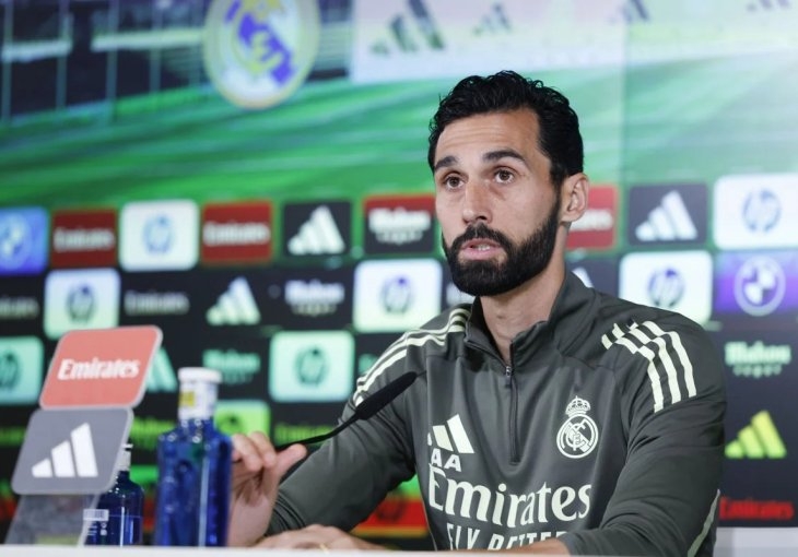 Alvaro Arbeloa u pregovorima sa iznenađujućim klubom samo nekoliko sati nakon otkaza u Real Madridu