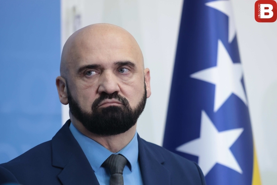 RAMO ISAK NAKON DANAŠNJEG PRETRESA: 'Nikakvih oraha u džepu nemam, da su me pozvali da...'