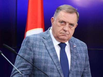 Dok BHRT čeka milione, Dodik najavio "potpunu zaštitu" RTRS-a