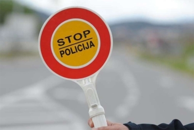 KAKVA GREŠKA: Vozio kamion bez vozačke dozvole, mora platiti kaznu od 2.600 maraka, ali ni to nije sve...
