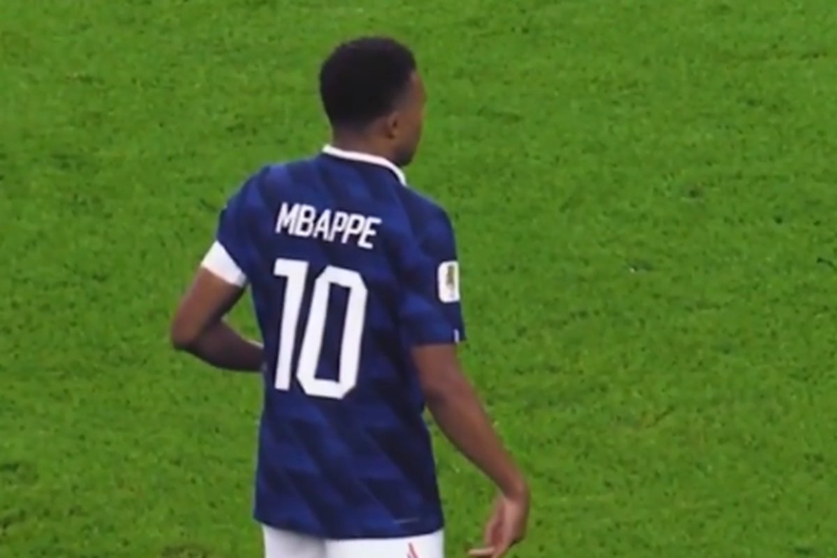 Ni slutio nije da ga kamera snima! Francuzi razočarani s onim što je Mbappe uradio nakon gola za 2:0