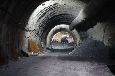 TUNEL KOJI ŽIVOT ZNAČI: Gradi se punom parom, premijer optimističan