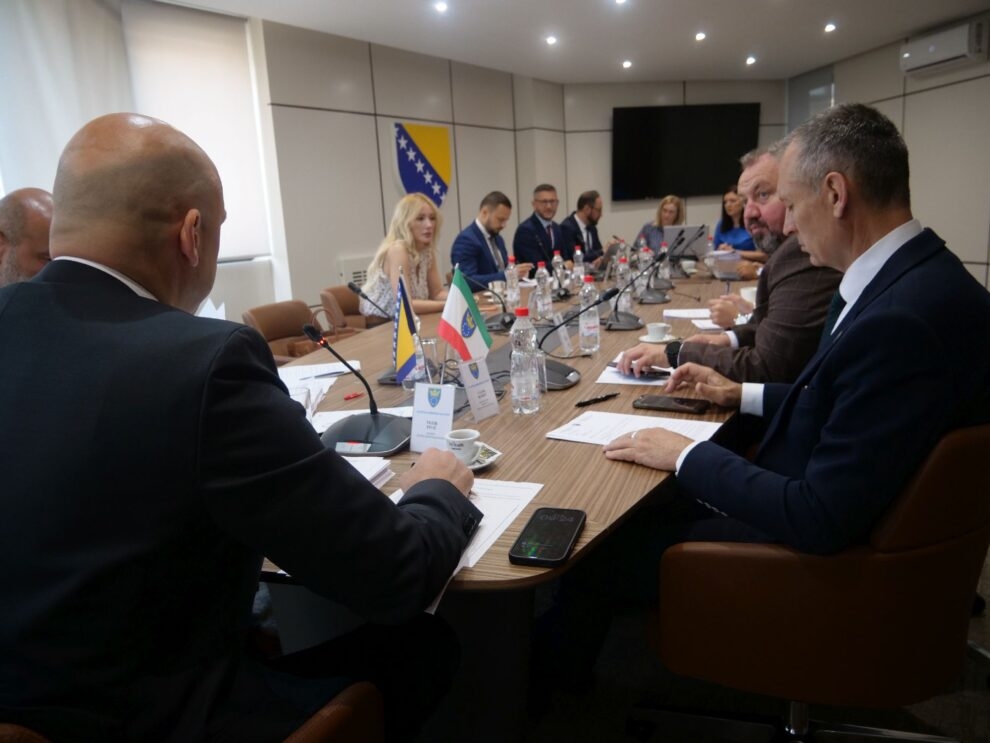 Vlada ZDK odobrila blizu četiri miliona KM za zapošljavanje mladih, poljoprivredu, boračku populaciju i socijalnu zaštitu