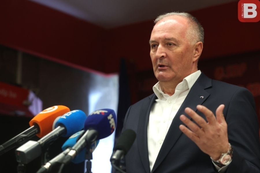 HELEZ BEZ MILOSTI ZA RATNOG ZLOČINCA: Pozvao Hag da odbije zahtjev za privremeno puštanje Mladića