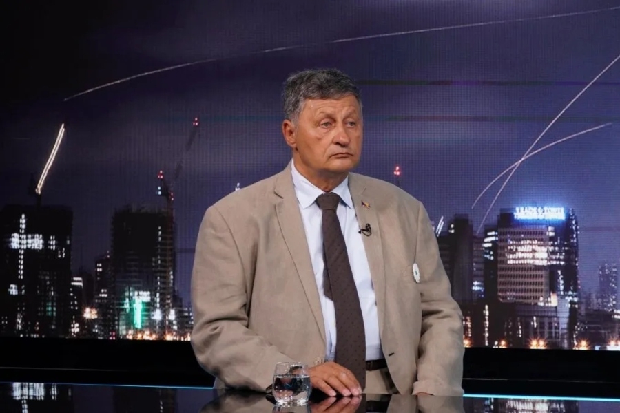SKANDAL U DIPLOMATIJI KOJI JE SVE OGOLIO: Mirza Hajrić otkrio šokantnu istinu o Christianu Schmidtu – 'Otjeran je, nemojte da šminkamo to' (VIDEO)