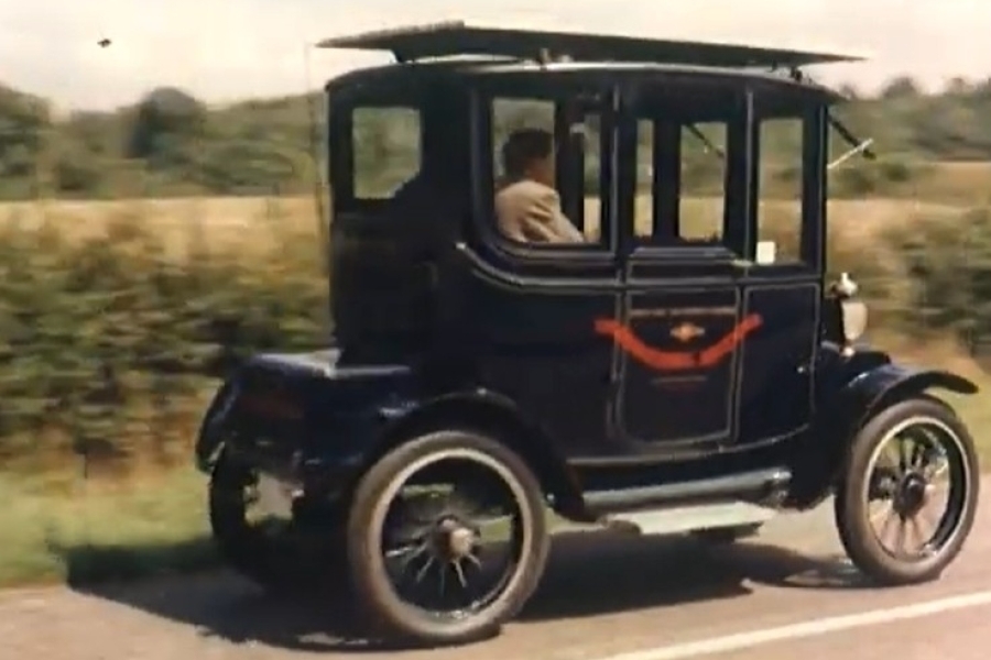 KRATKO PODSJEĆANJE IZ HISTORIJE AUTOMOBILIZMA: Ovo je prvi solarni automobil na svijetu ikada napravljen, bio je pravo čudo (VIDEO)