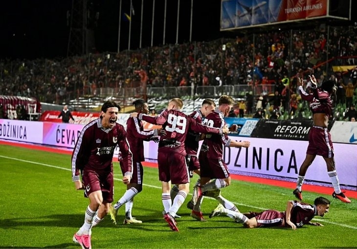 Sarajevo u haotičnom derbiju savladalo Željezničar 2:0