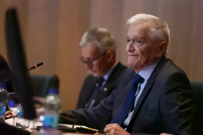 Špirić kaže da je Trojka nemoćna da potisne SNSD: &quot;Ništa se neće desiti&quot;