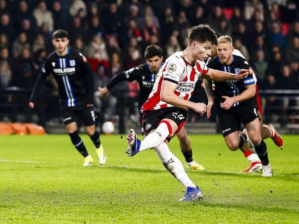 Još jedan klub stao u red za Bajraktarevića: Odlazi li u Englesku?