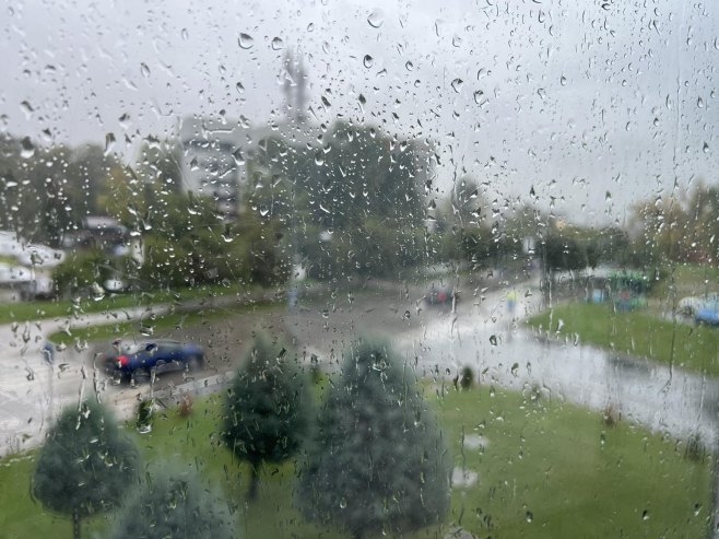 Danas kiša sa grmljavinom u većini krajeva
