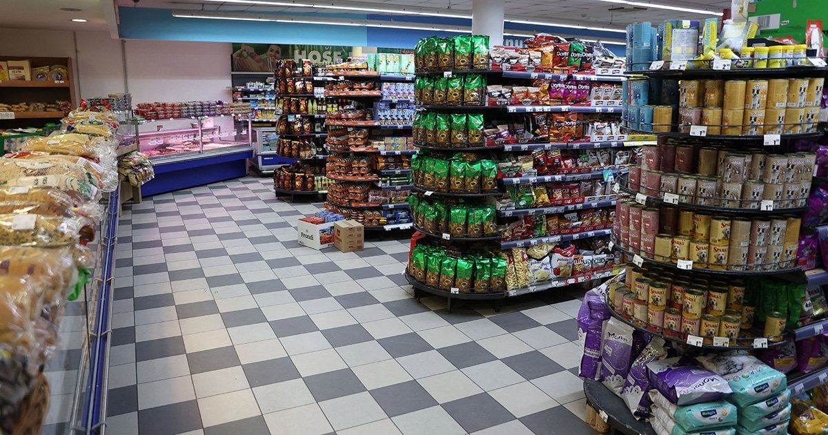 Cijene u BiH porasle za 1,9 posto, najveći skok u sektoru prevoza. Alkohol i duhan jeftiniji
