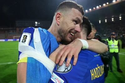 Nakon muka, Sergej Barbarez može odahnuti: Stigle vijesti o povredi Amira Hadžiahmetovića