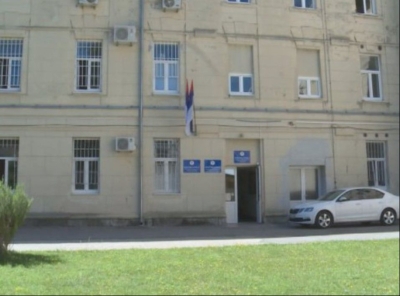 Nepozvan došao u stanicu: Policajcu prijetio nožem, napadač odmah uhapšen