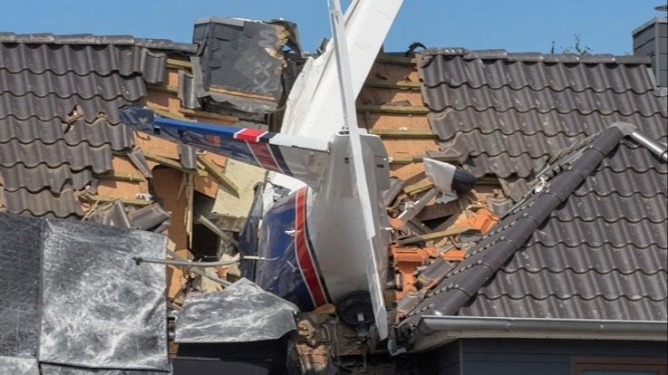 Pronađeno i drugo tijelo nakon što se avion srušio na kuću