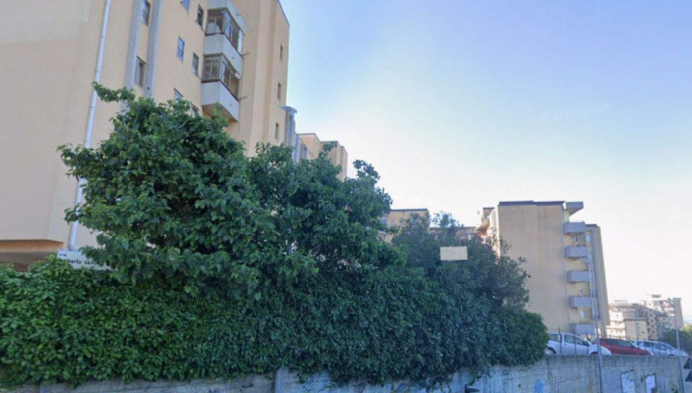 Suprug spavao u trenutku tragedije: Majka se s troje djece bacila s balkona