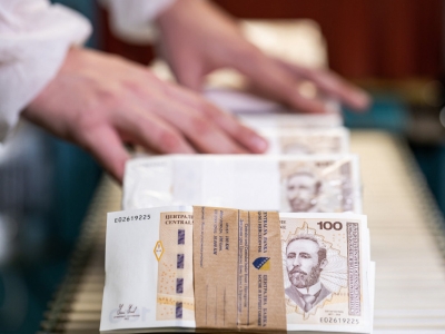 Mislite da novac nastaje štampanjem? Većina se stvara digitalno