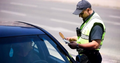 Vožnja djeteta u autu: Vozačima u BiH prijeti kazna do 1.000 KM za prekršaj za koji mnogi ne znaju