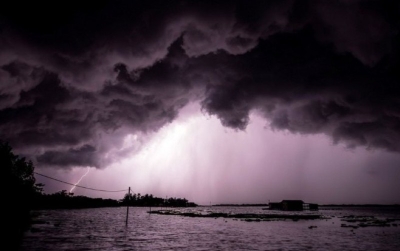 Meteorolozi izdali najviše upozorenje: Stiže najopasniji olujni talas FOTO