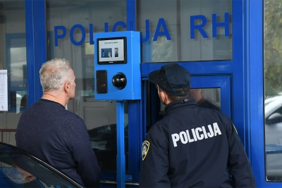 Hrvatska pred teškom odlukom: Hoće li Grčka „oteti“ turiste zbog lakšeg prolaska granice?