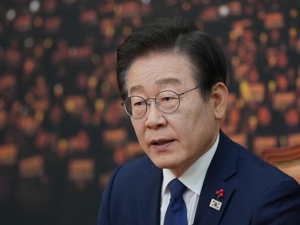 Južnokorejski predsjednik pozvao Trumpa na smirivanje tenzija sa Sjevernom Korejom