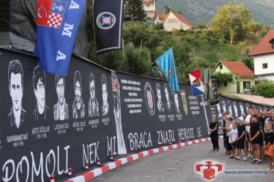 Od ideje jedne obitelji do remek-djela Rame: Rumboci podigli 63 metra dug mural poginulim braniteljima