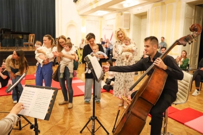 Održan prvi koncert klasične muzike za bebe u Banjaluci