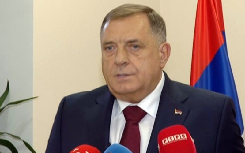 Pojedini građani u Srbiji traže da se Miloradu Dodiku zabrani ulazak u zemlju i oduzme državljanstvo