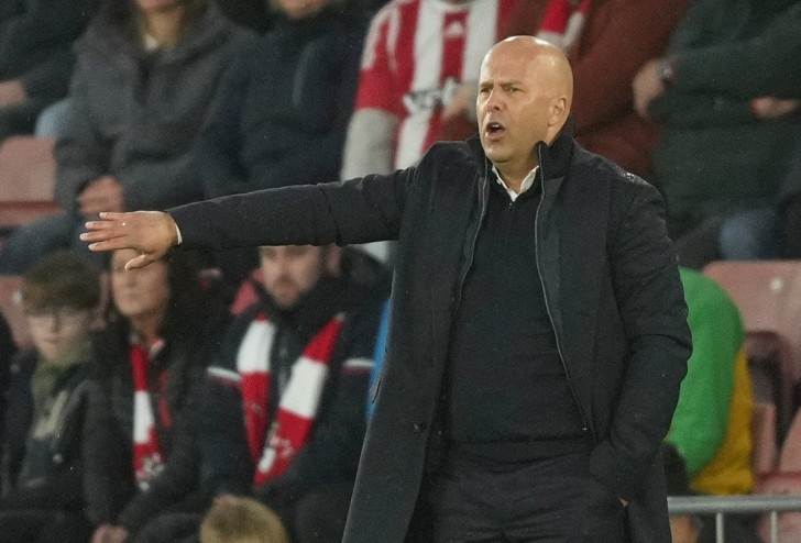 Od titule do krize: Slot pred najtežim padom