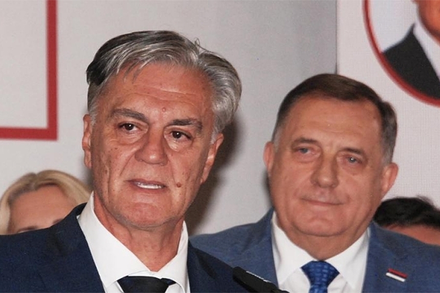 NOVA DRAMA U REPUBLICI SRPSKOJ:  Milorad Dodik dao obećanje radnicima, Siniša Karan ljut zbog skandala u Beogradu...