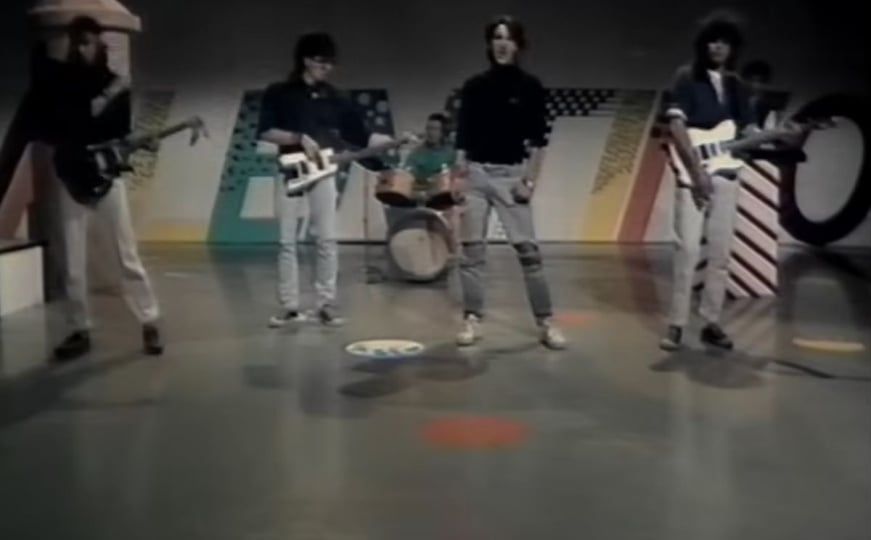 Volim te još, kao prije mislim na nas: Legendarni hit grupe Valentino