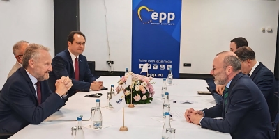 Izetbegović se sastao sa šefom EPP-a Manfredom Weberom: U fokusu evropski put BiH i nadolazeći izbori