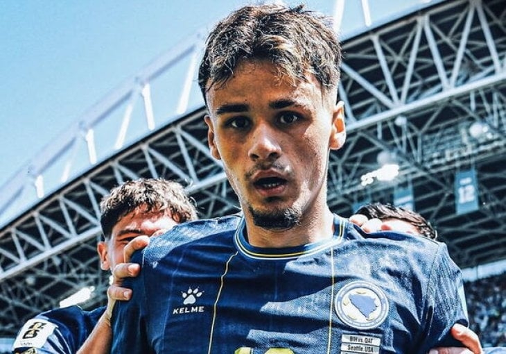 Chelsea krenuo po Alajbegovića, Italijani i dalje ne odustaju