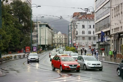 Na većini puteva u BiH saobraćanje bez vanrednih ograničenja
