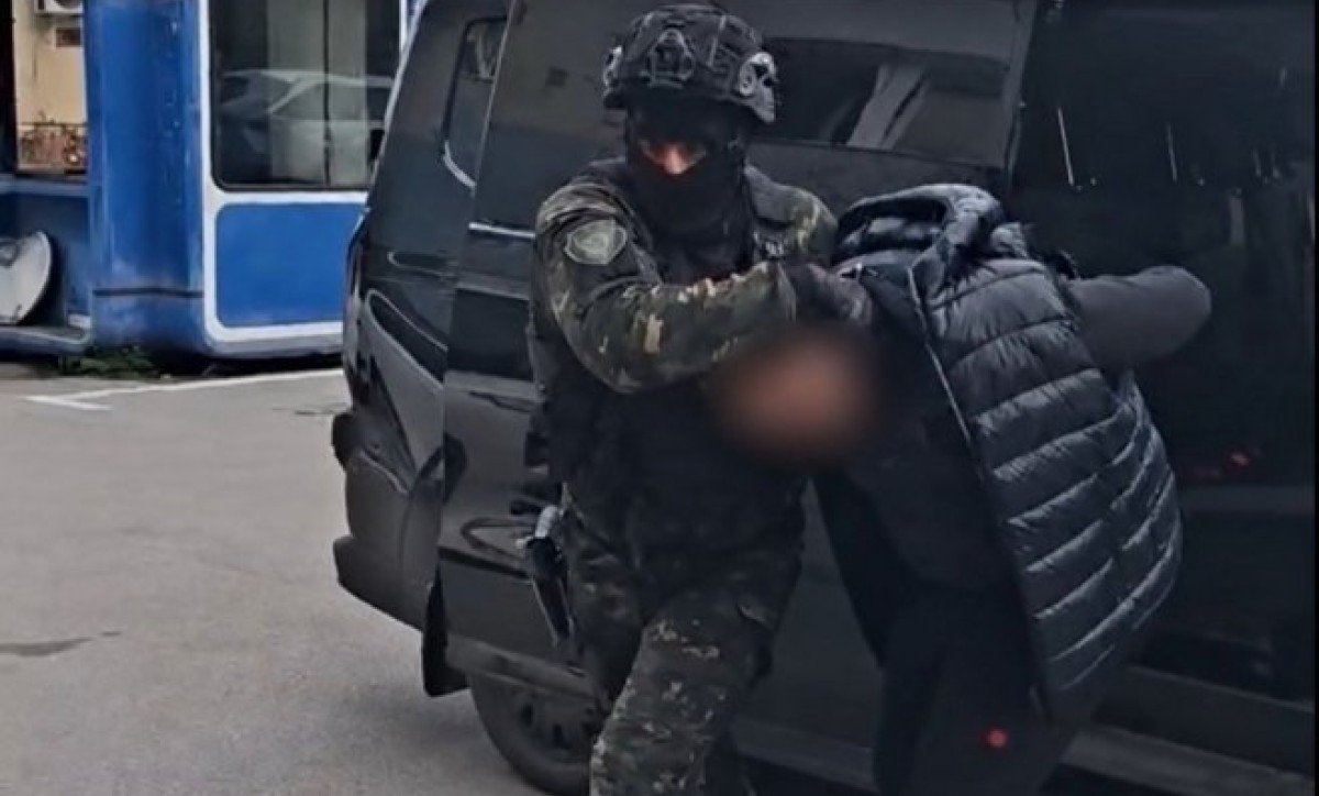 Osumnjičeni da su varali ljude, a reklamirali se kod influensera: Poznato ko je uhapšen u akciji “Lista”