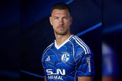 Komičar Zoran Kesić izrecitovao kratku haiku-pjesmu za Edina Džeku