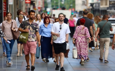 Ljetna razglednica iz Sarajeva: Ugodno vrijeme izmamilo građane i turiste na ulice grada