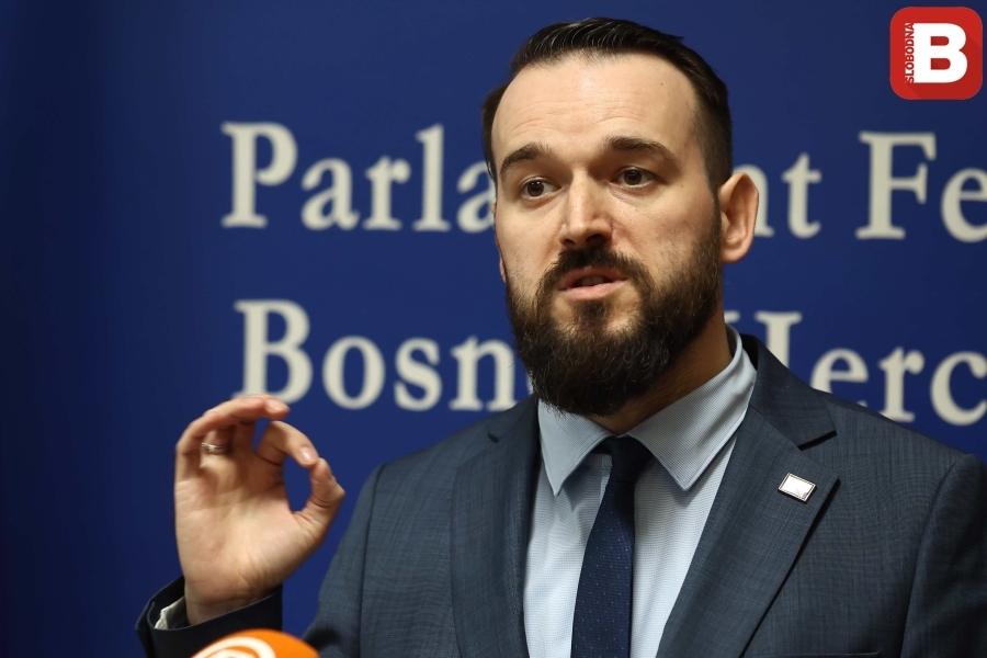 ADMIR ČAVALIĆ UZBURKAO BH. JAVNOST: 'Možda jesam Tuzlak, ali ipak ne i ljevičar'