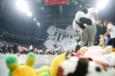 Euroliga udarila po “vječitima”: Zvezda bez pune dvorane, Partizan bez navijača!