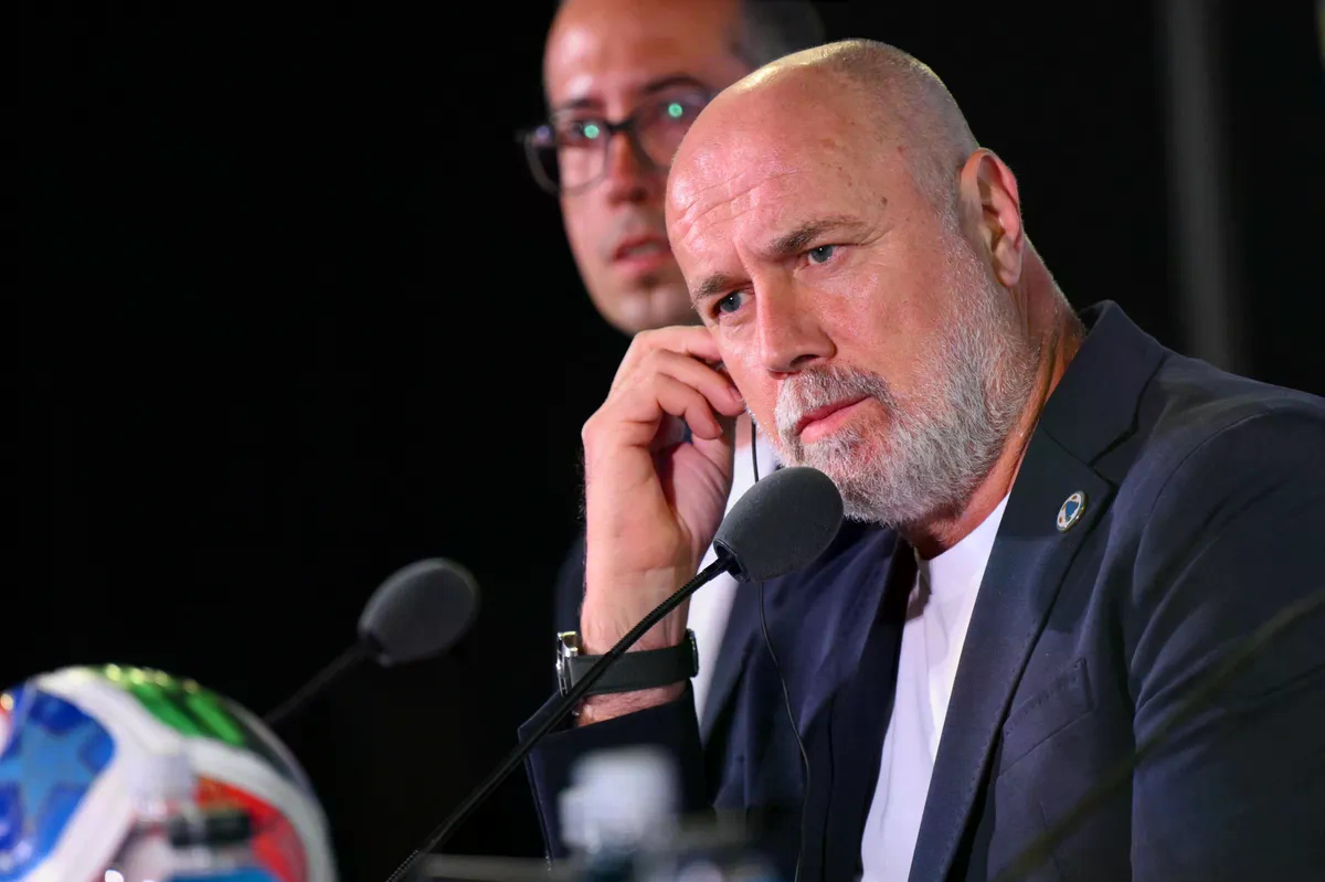 Barbarez bio mističan kada je u pitanju nastup Edina Džeke pa poručio: "Moramo biti bolji ili sretniji da pobijedimo Švicarsku!"