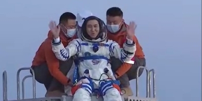 Pogledajte trenutak kada se kineski astronaut vratio na Zemlju: "Najljepša stvar je marširati za Kinu"