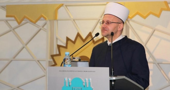 Muftija Dedović nepravedno se optužuje... Njegovi stavovi nisu politička kampanja, već poziv na dijalog i ravnopravnost