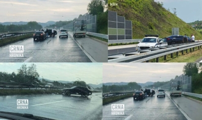 FOTO: Vozilo udarilo u zaštitnu ogradu na autoputu, saobraćaj otežan
