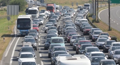 Kazne idu i do 120 evra: Oprez za sve koji putuju KROZ HRVATSKU, uvode se nova pravila