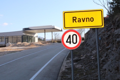 Mještani više ne moraju u druga mjesta po gorivo: Ravno dobilo svoju prvu benzinsku crpku