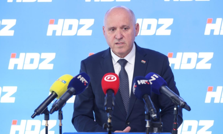 ZAGREB VEĆ ODABRAO: Branko Bačić javno progurao Darijanu Filipović za buduću hrvatsku predstavnicu u BiH