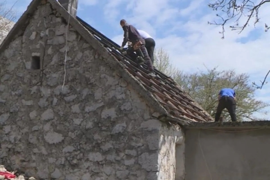 SOLIDARNOST KOJA POBJEĐUJE SIROMAŠTVO: Akcija u hercegovačkom selu ujedinila mještane